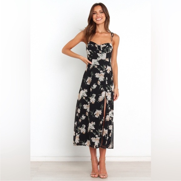 Petal & Pup Meg Black Floral Midi Dress US 12 - Picture 3 of 7